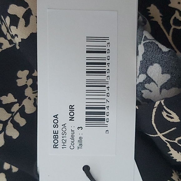 NWT BA&SH soa. Dress in Black Floral Pattern size 8 or Large - Picture 12 of 16